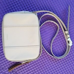 SOLD- Fossil Gemma Camera Bag Medium